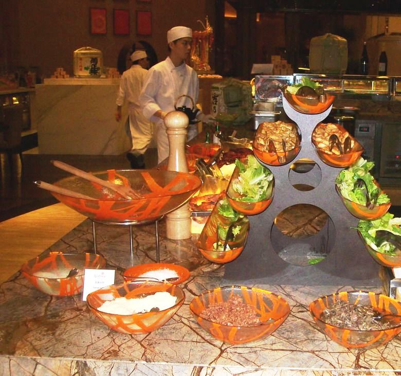 glass stands serving bowls orange collection Festiva Galaxy Macau MyGlassStudio