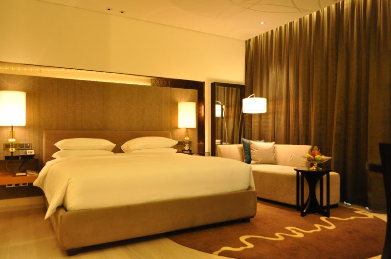 Park Hyatt Abu Dhabi hotel room guest room fruit centerpiece bowl setting