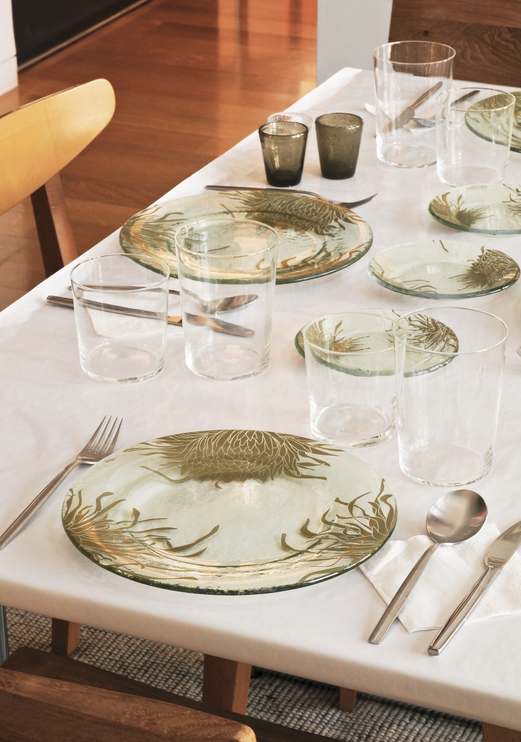 botanical dinnerware Bloom Collection tabletop setup flower plates MyGlassStudio