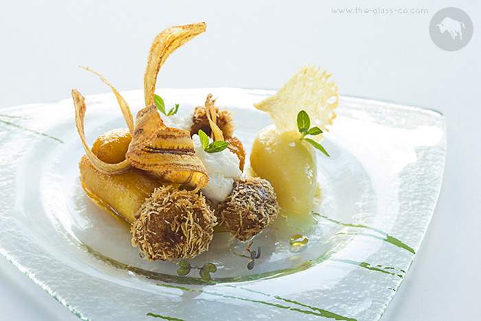 tropical dinner plates triangular dessert design St Regis Mauritius MyGlassStudio