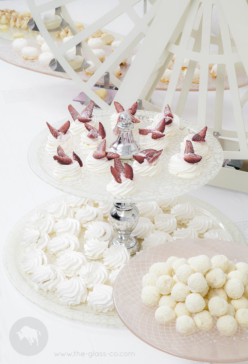 wedding buffet presentation two tier buffet stand MyGlassStudio
