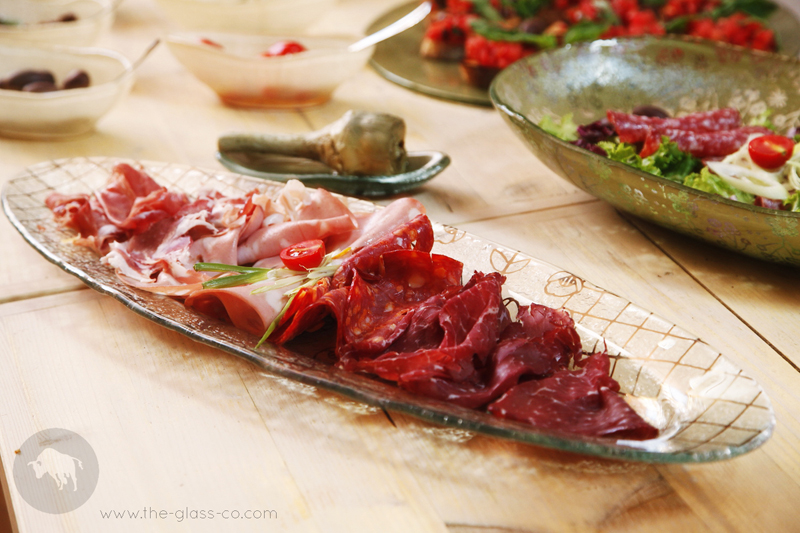 aperitivo buffet display platter glass MyGlassStudio