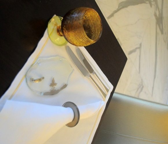tabletop accessories appetizer plate amuse bouche Vine St. Regis Doha MyGlassStudio
