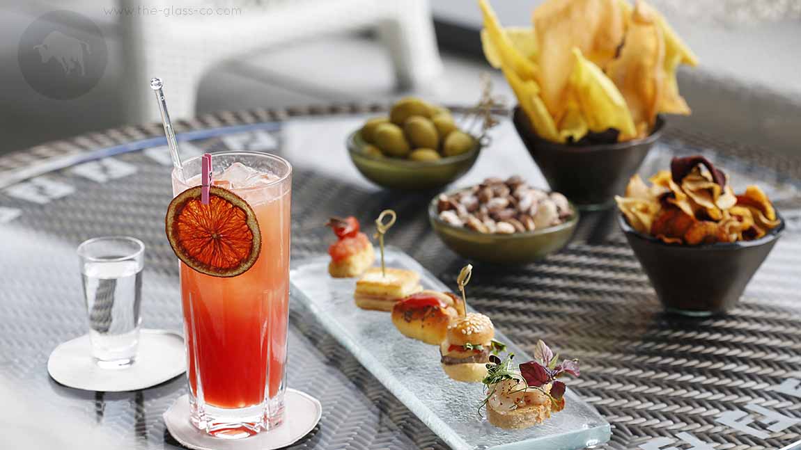 bar snacks fingerfood plates bar food tableware MyGlassStudio