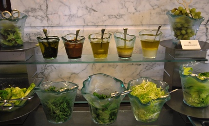 modern tabletop accessories buffet salad bowls Vine St. Regis Doha MyGlassStudio