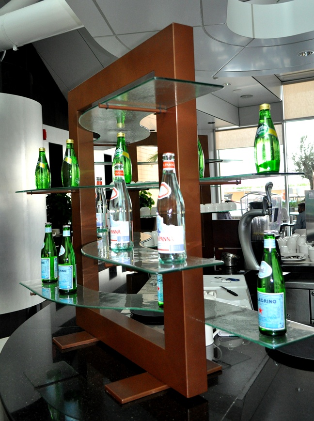 buffetware designs buffet stand serving stand Oryx Rotana Doha MyGlassStudio