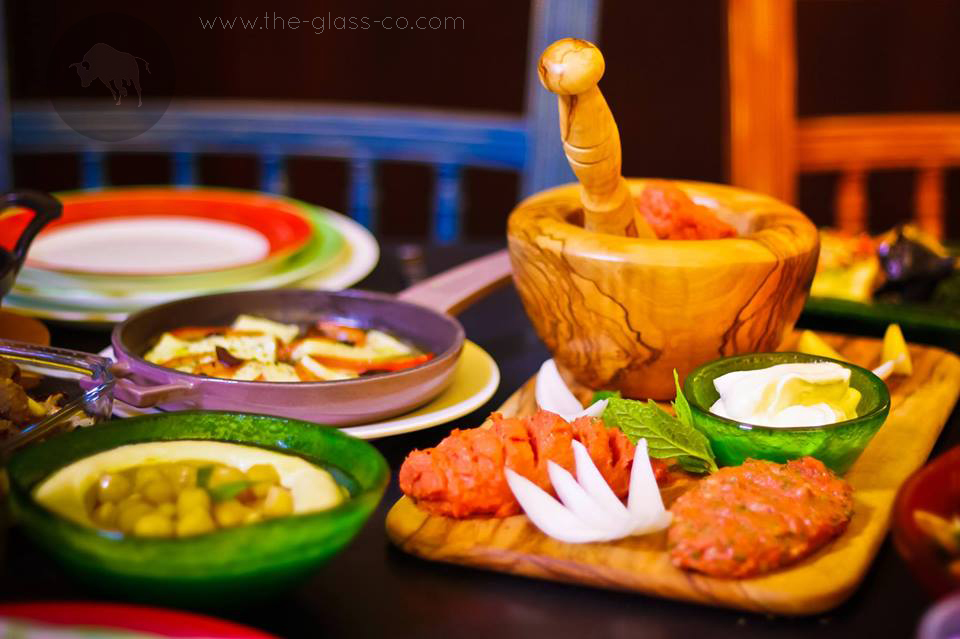 glass plates and bowls for Debs W Remman restaurant by MyGlassStudio