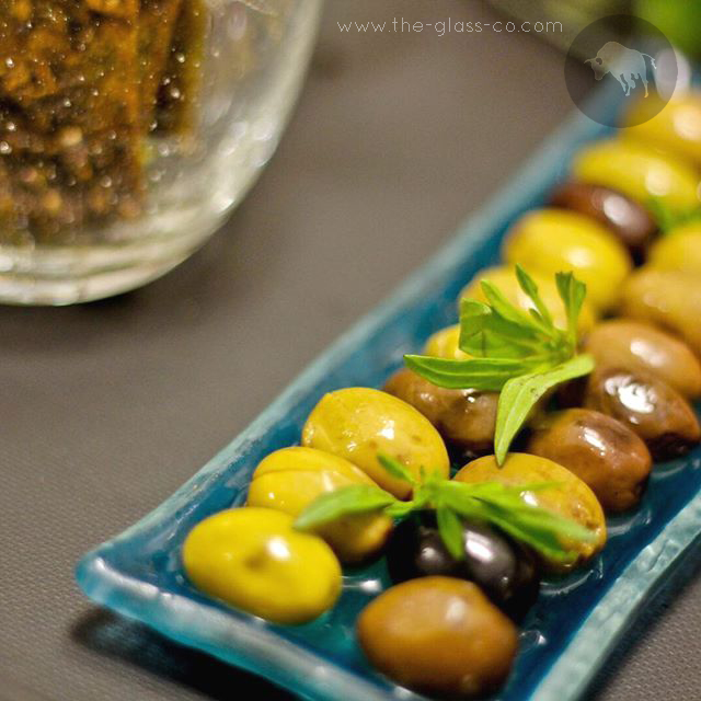 green glass serving tray for restaurant table setting by MyGlassStudio