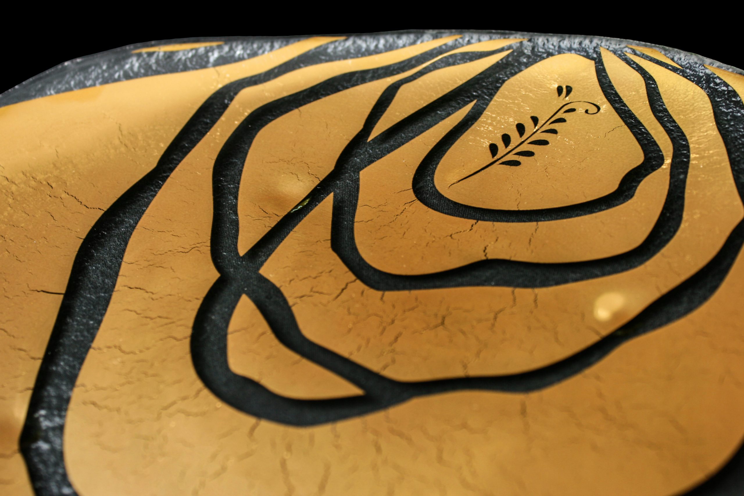 fine gold tableware show plate Tamarind logo MyGlassStudio custom design