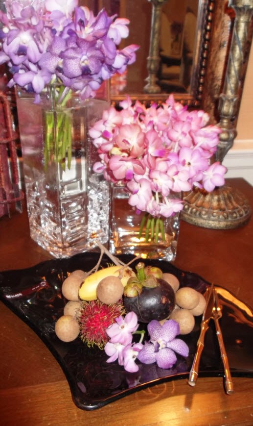 branded hotel conference amenity decorative plate Glass Studio Mandarin Oriental