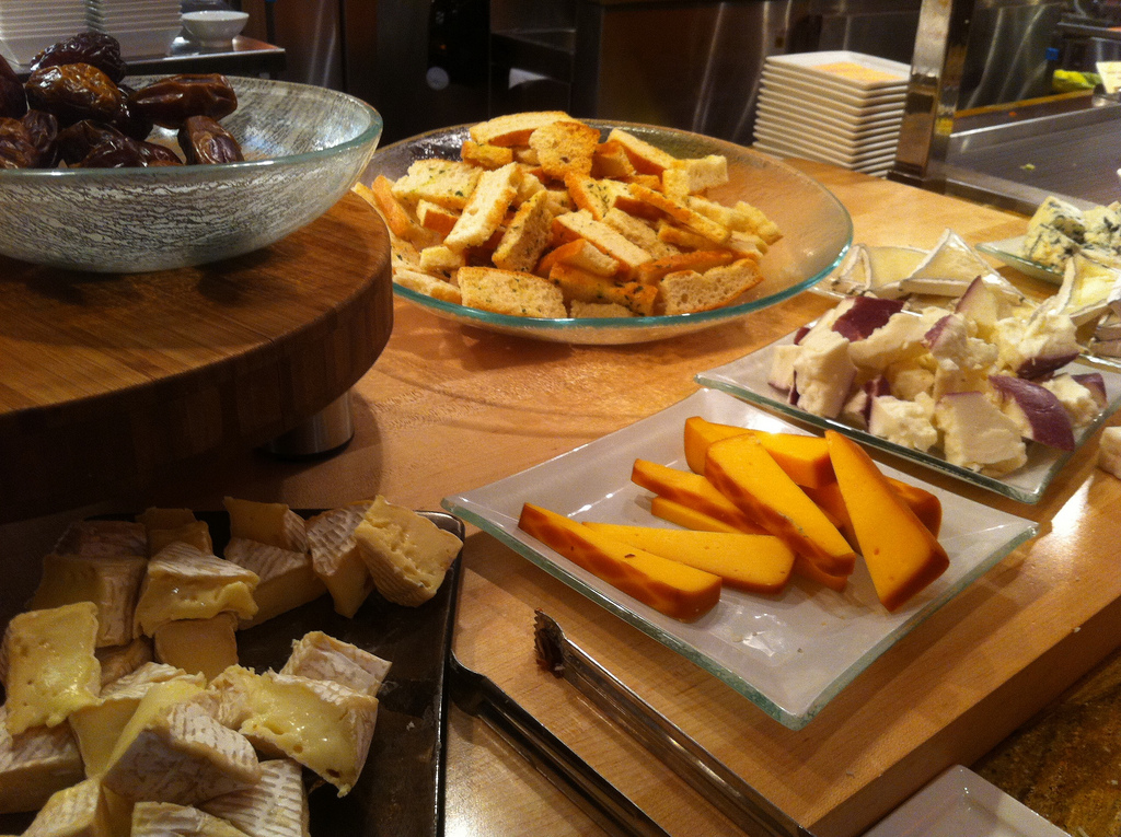 glass cheese platters buffet serveware Wicked Spoon MyGlassStudio