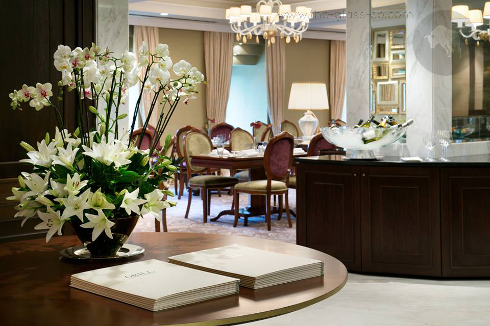 hotel champagne bucket luxury buffet presentation MyGlassStudio Kempinski Moscow