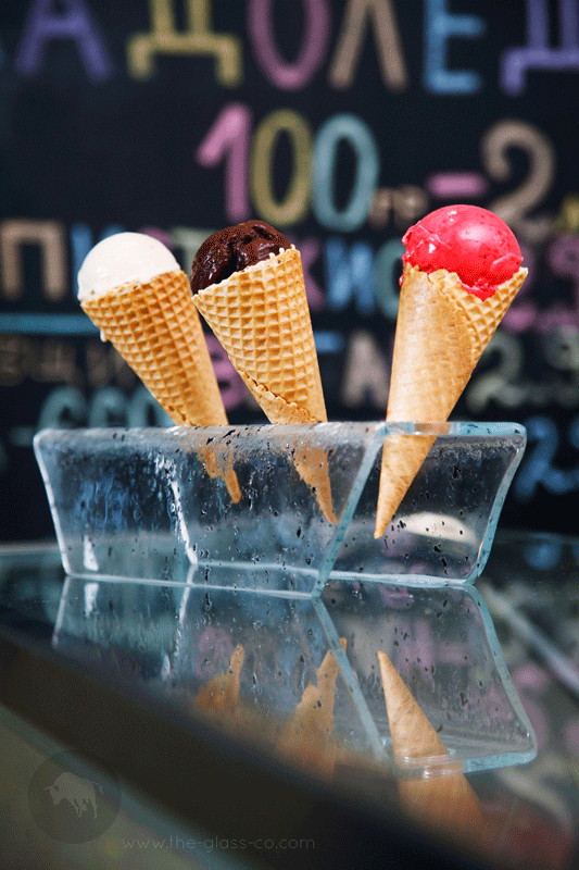 glass bowls for ice cream presentation cone holder bridge plate MyGlassStudio