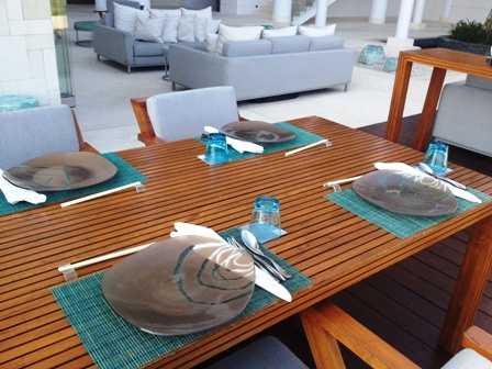 Starfish Bloo restaurant tableware W Retreat Bali MyGlassStudio