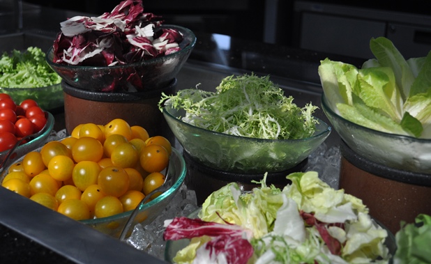 buffetware designs salad bowls Choices Oryx Rotana Doha MyGlassStudio