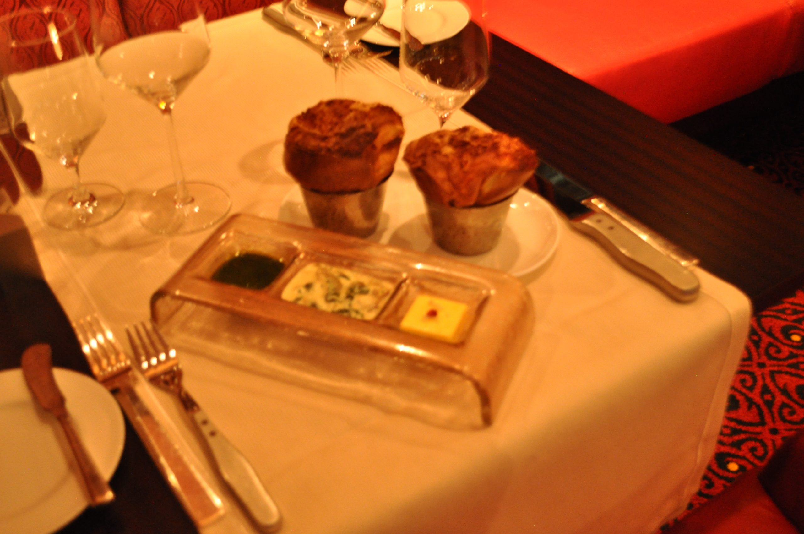 sectional plate New York Steakhouse Renaissance Doha MyGlassStudio