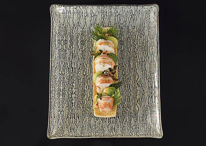 tropical food presentation platter St Regis Mauritius MyGlassStudio bespoke