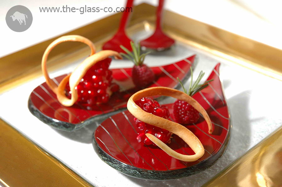 heart shaped plates twin hearts plate Valentine MyGlassStudio