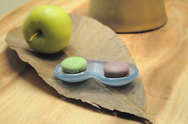 welcome amenity with macarons St. Regis Saadiyat Island MyGlassStudio